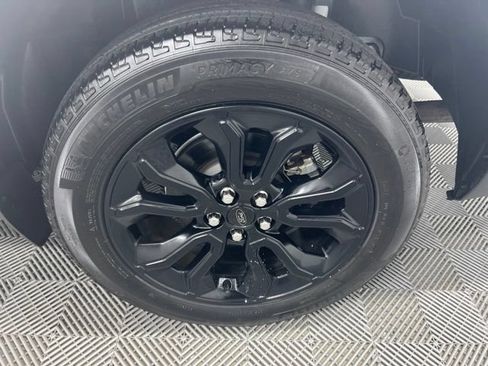 Used 2024 Ford Maverick Lariat w/ Black Appearance Package AWD/4WD image 9