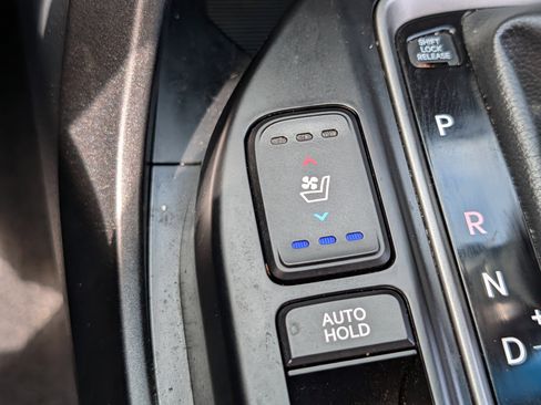 Used 2019 Hyundai Santa Fe XL AWD/4WD image 28