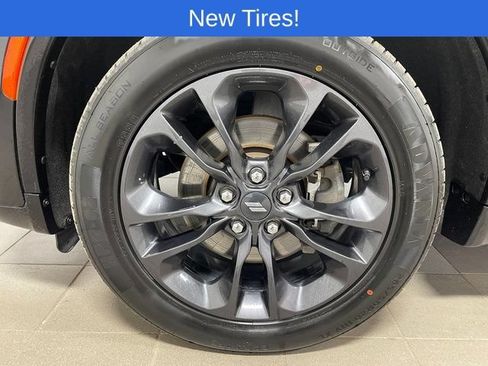 Used 2022 Dodge Durango GT w/ Blacktop Package AWD/4WD image 7