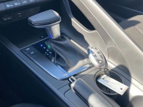 New 2026 Hyundai Elantra Sport FWD image 25