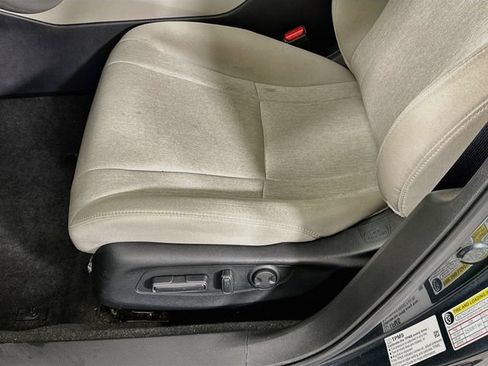 Certified 2023 Honda Accord EX image 27