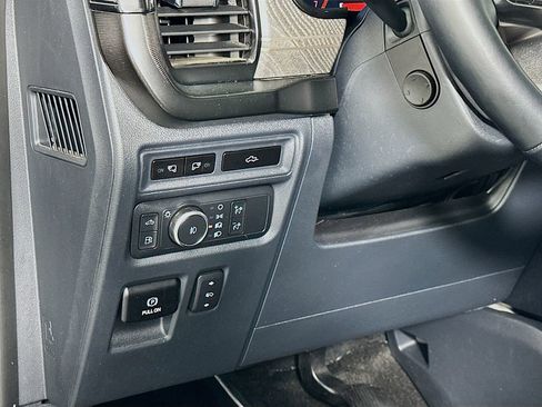 Used 2023 Ford F150 Platinum w/ Equipment Group 701A High image 8