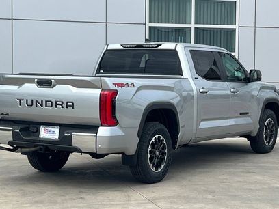 New 2026 Toyota Tundra SR5 w/ TRD Off-Road Package