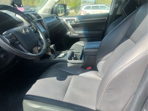 Used 2015 Lexus GX 460 w/ Navigation Package AWD/4WD image 7
