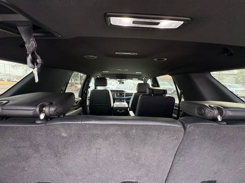 Certified 2024 GMC Yukon Denali image 9