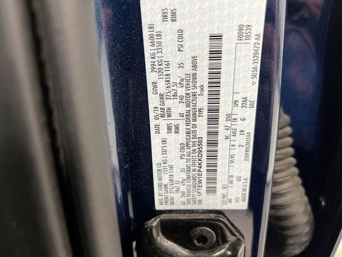 Used 2019 Ford F150 XLT w/ Equipment Group 302A Luxury AWD/4WD image 28