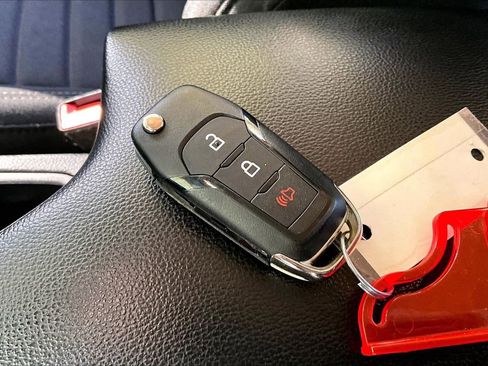 Used 2022 Ford Ranger XLT w/ Equipment Group 301A Mid image 31