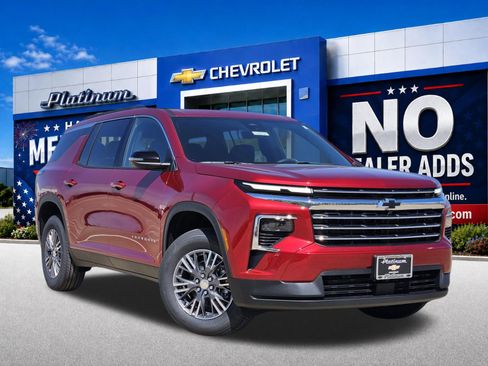 New 2026 Chevrolet Traverse LT FWD image 1