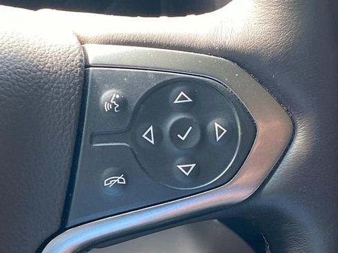 Used 2017 Chevrolet Tahoe Premier AWD/4WD image 22