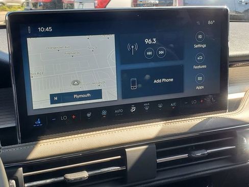 Certified 2023 Lincoln Corsair AWD w/ Equipment Group 101A image 18