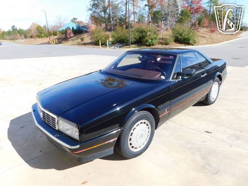 Used 1989 Cadillac Allante image 8