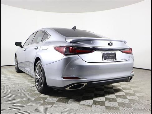 Certified 2024 Lexus ES 350 Ultra Luxury w/ Accessory Package (Z1) FWD image 4