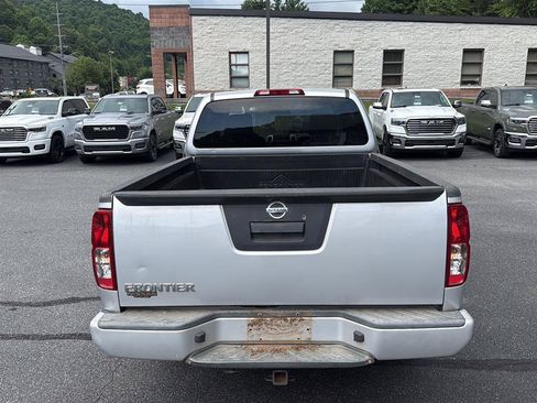 Used 2019 Nissan Frontier S RWD image 4
