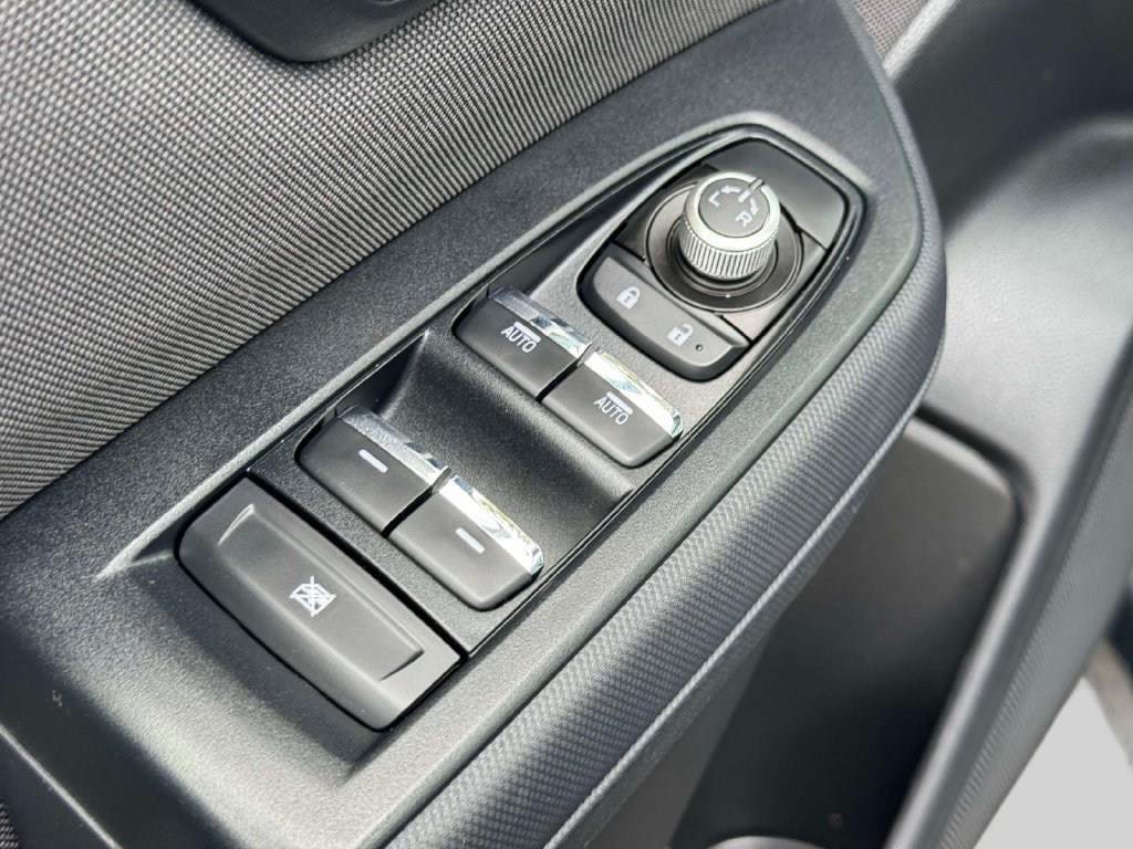 Used 2025 Subaru Forester Premium AWD/4WD image 14