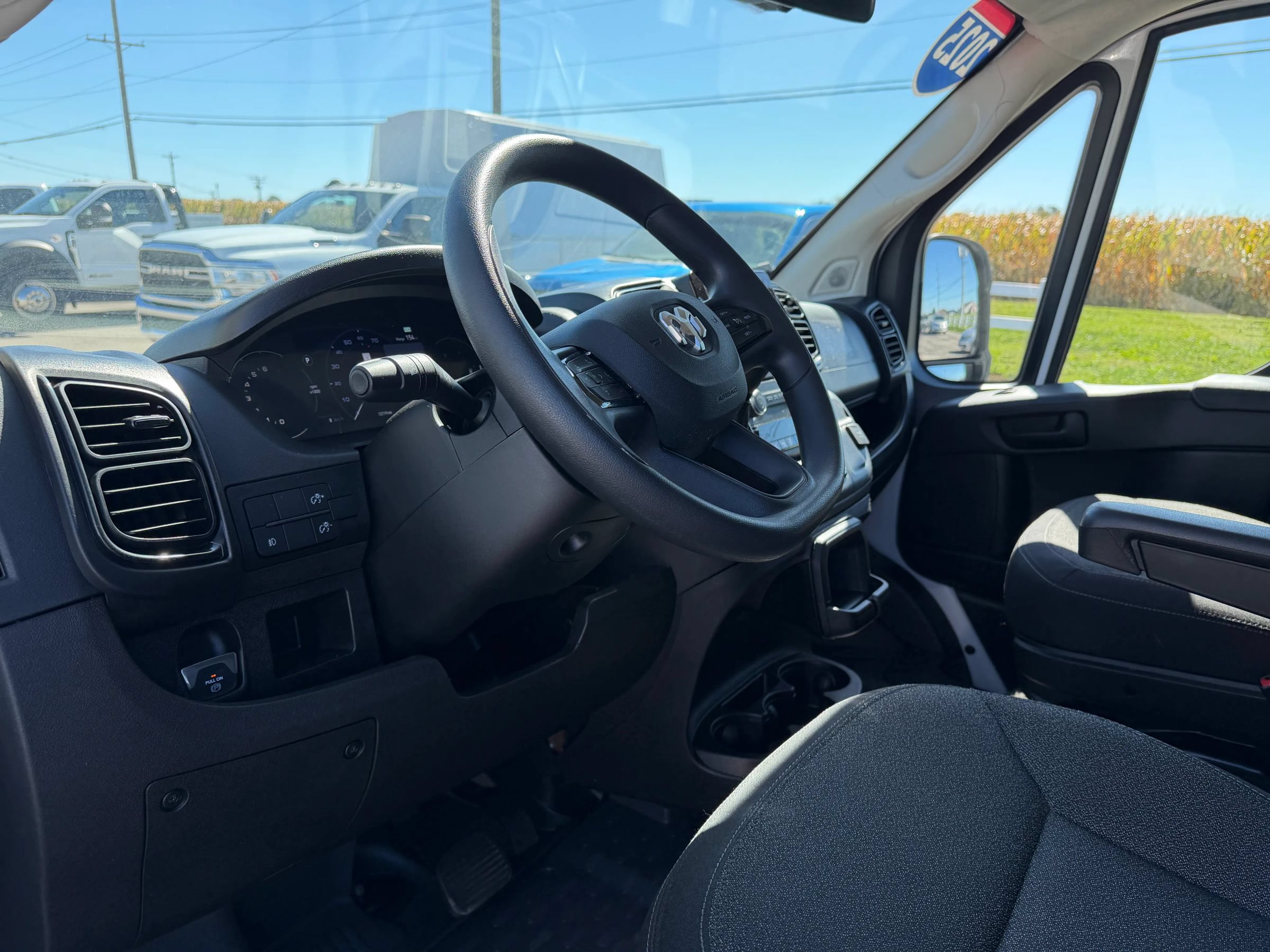 Used 2025 RAM ProMaster 2500 w/ U-Haul Equipment Group FWD image 12