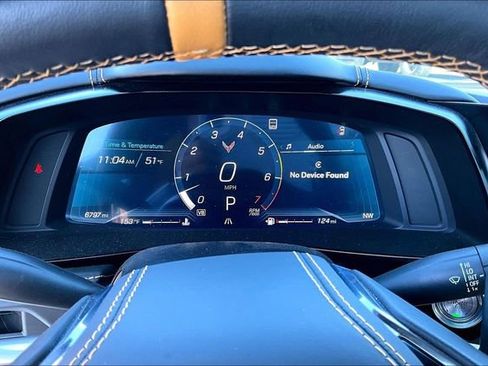 Used 2023 Chevrolet Corvette Stingray Premium Conv w/ Z51 Performance Package image 13