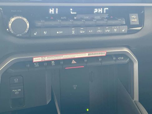 New 2026 Toyota Tundra Limited image 19