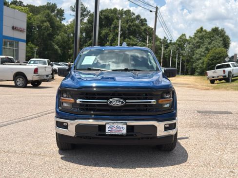 Used 2025 Ford F150 XLT w/ Equipment Group 301A Standard AWD/4WD image 12