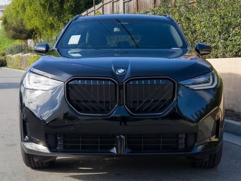 New 2026 BMW X3 xDrive30 w/ M Sport Package image 3