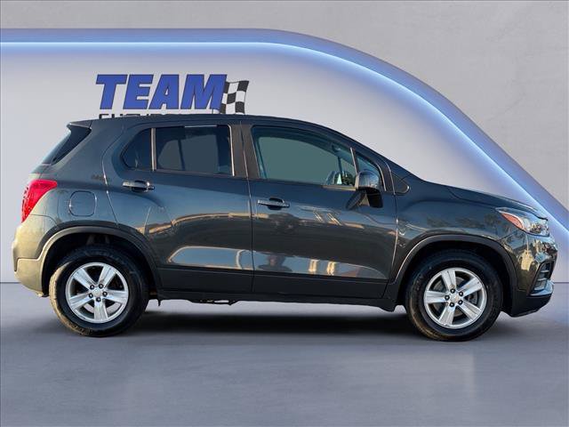 Certified 2020 Chevrolet Trax LS w/ Tint and Cruise Package FWD image 4