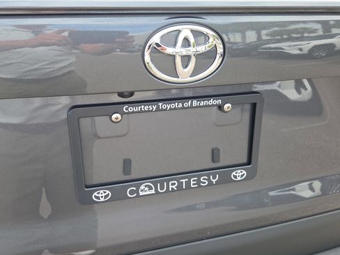 Certified 2025 Toyota RAV4 LE FWD image 27