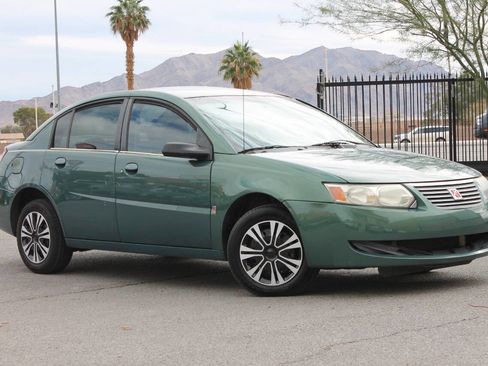 Used 2007 Saturn ION Level 2 w/ Preferred Pkg FWD image 2