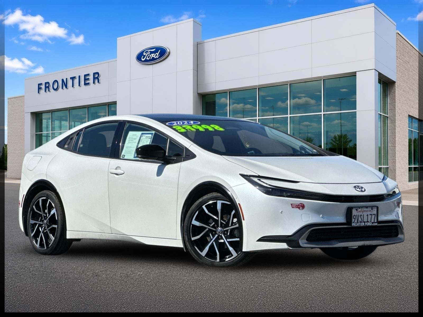 Used 2024 Toyota Prius Prime Premium w/ Advanced Technology Package FWD image 1