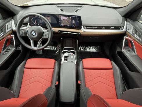 Used 2025 BMW X1 xDrive28i w/ Convenience Package image 30