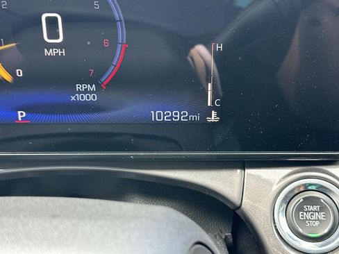 Certified 2025 Chevrolet Trax ACTIV w/ Driver Confidence Package image 4