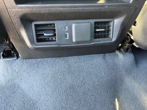Used 2025 GMC Sierra 1500 SLT RWD image 14