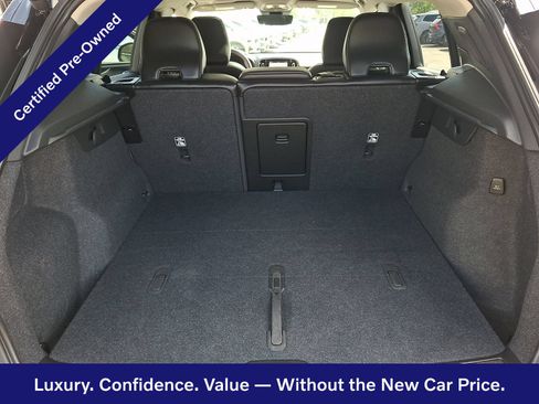 Certified 2024 Volvo XC40 B5 Plus w/ Climate Package AWD/4WD image 30