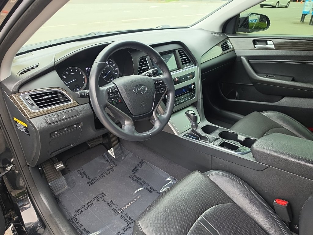Used 2015 Hyundai Sonata Limited FWD image 9