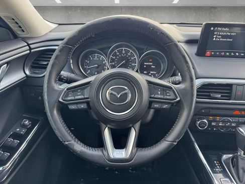 Used 2018 MAZDA CX-9 Touring image 21