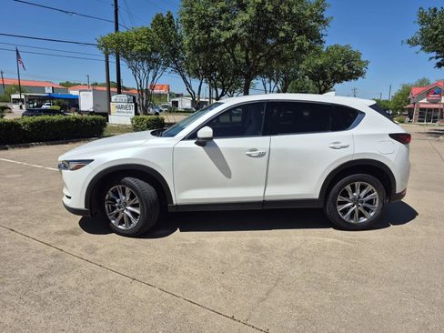 Used 2020 MAZDA CX-5 Grand Touring image 2