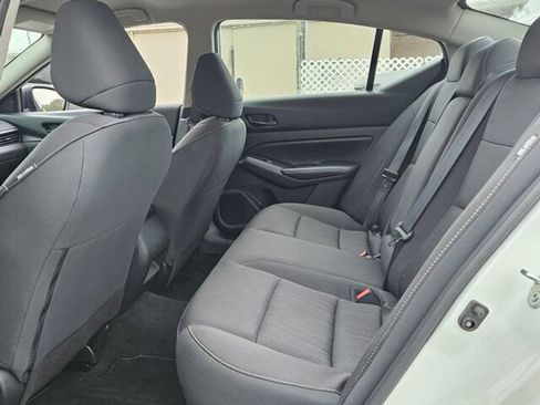 Used 2024 Nissan Altima 2.5 S image 7