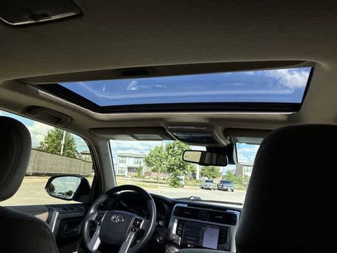 Used 2024 Toyota 4Runner SR5 Premium w/ Moonroof Package RWD image 23