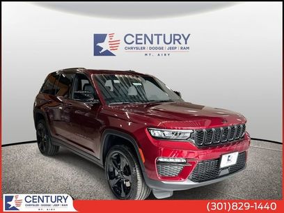 New 2025 Jeep Grand Cherokee Limited w/ Black Appearance Package