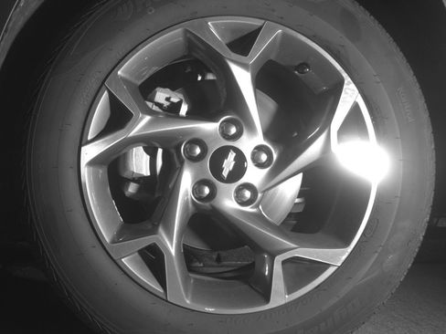 Used 2025 Chevrolet Trax LT FWD image 12