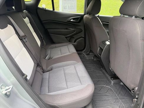 Used 2024 Chevrolet Trax RS w/ Driver Confidence Package FWD image 29