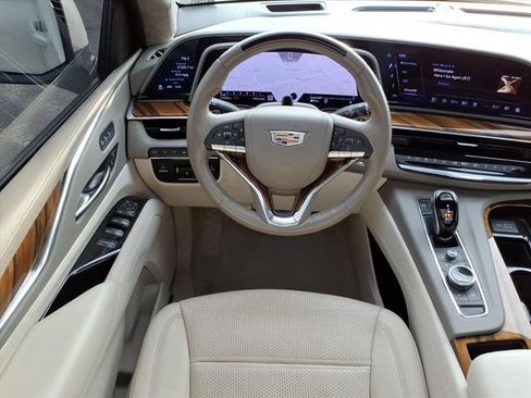 Used 2024 Cadillac Escalade Sport Platinum AWD/4WD image 19