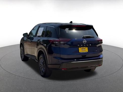 Used 2026 Nissan Rogue SV AWD/4WD image 11