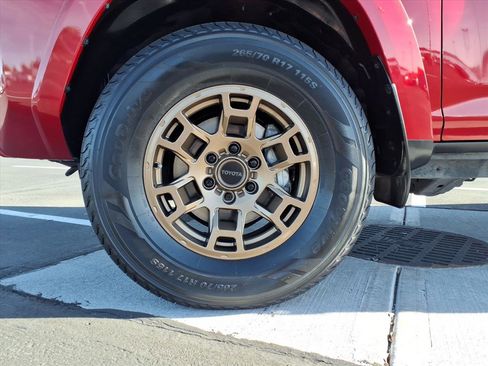 Certified 2023 Toyota 4Runner 40th Anniversary SE image 13