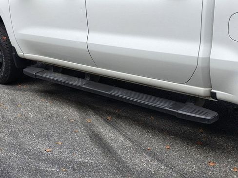 Used 2022 Chevrolet Silverado 1500 LT Trail Boss w/ Convenience Package II image 24