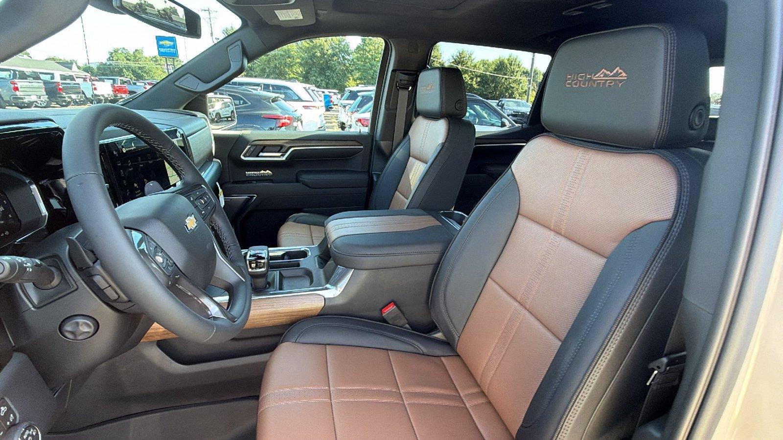 New 2026 Chevrolet Silverado 1500 High Country w/ High Country Premium Package AWD/4WD image 18