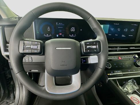 New 2026 Hyundai Santa Fe SE image 10