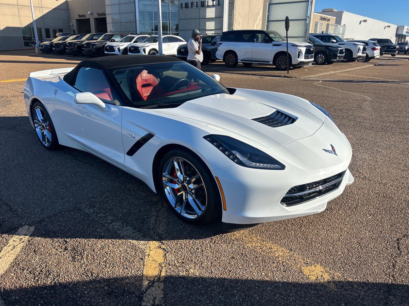 Used 2018 Chevrolet Corvette Stingray Convertible w/ 3LT Preferred Equipment Group RWD image 9