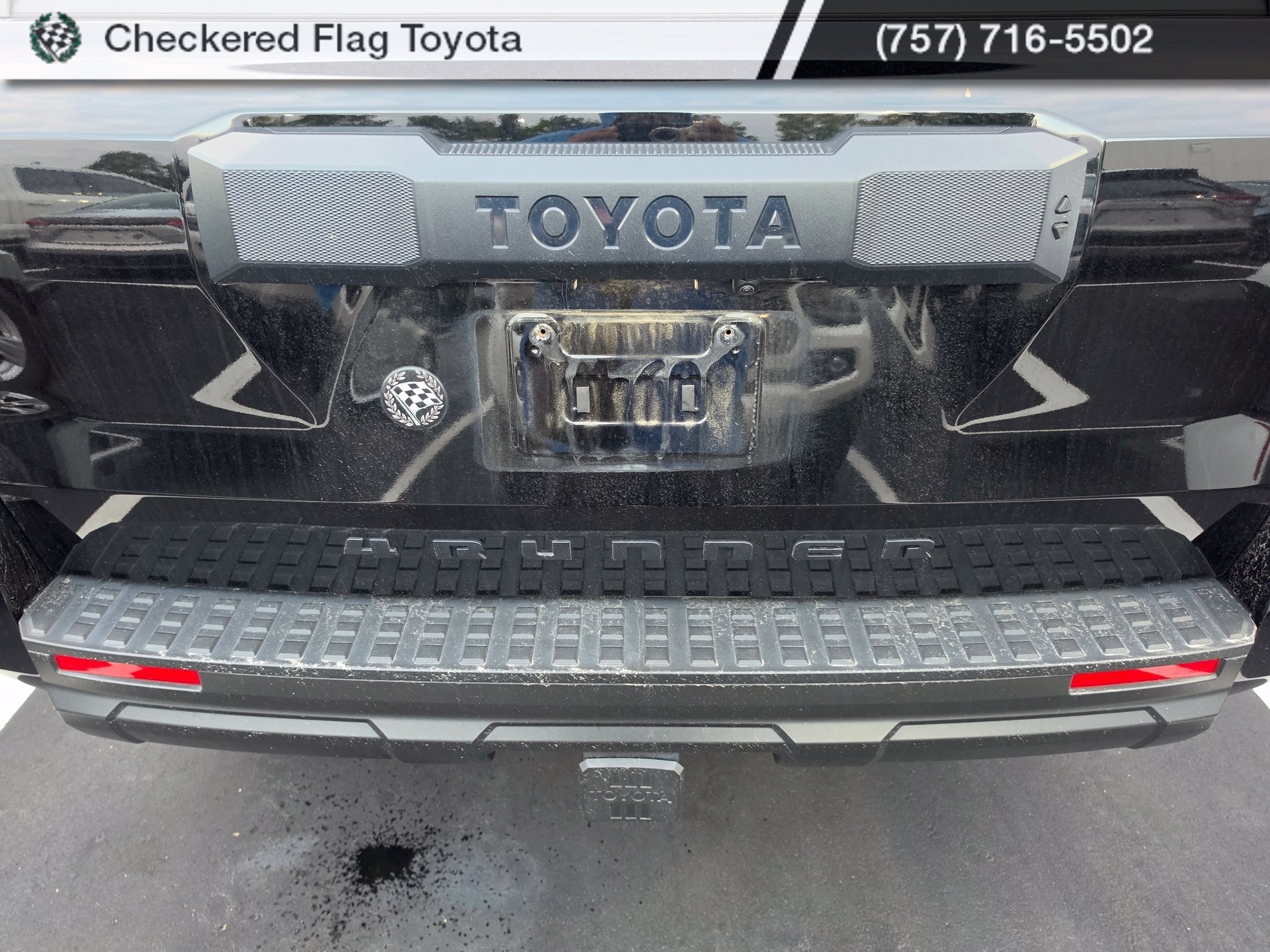 Certified 2025 Toyota 4Runner SR5 AWD/4WD image 7
