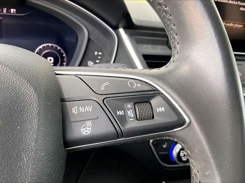 Used 2019 Audi Q5 2.0T Premium Plus w/ Premium Plus Package AWD/4WD image 25