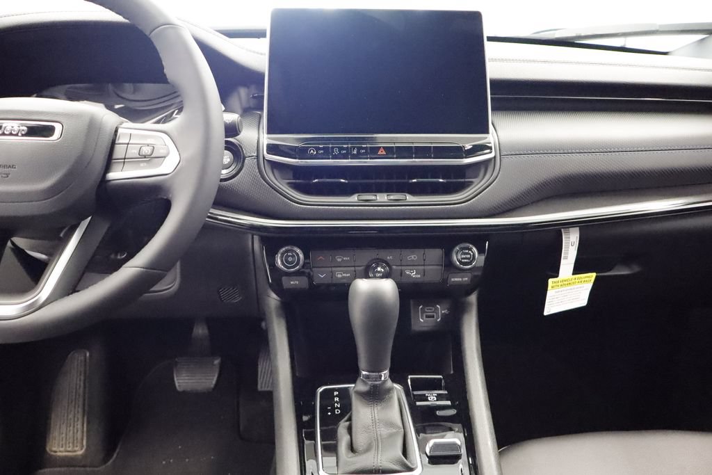 New 2026 Jeep Compass Latitude AWD/4WD image 20
