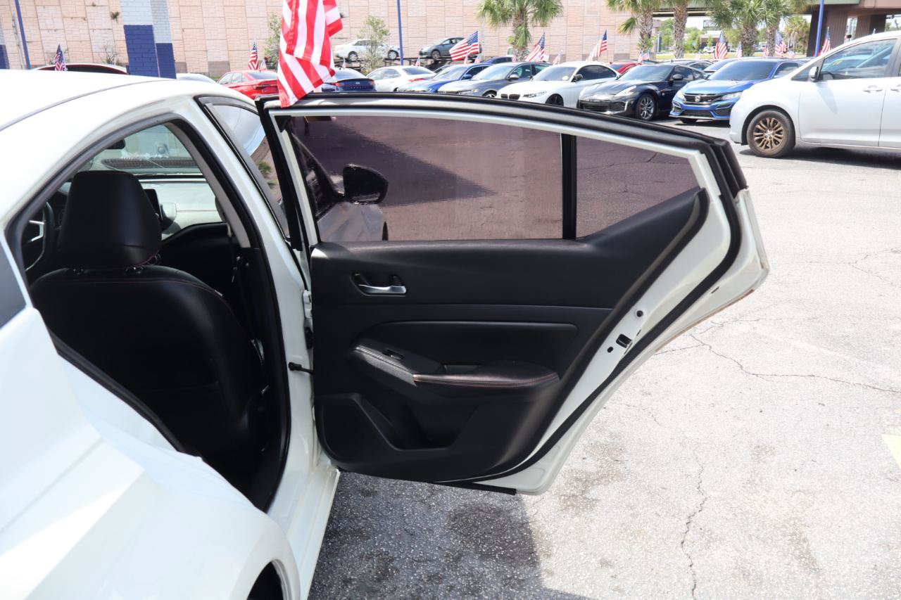 Used 2020 Nissan Altima 2.5 SR FWD image 18